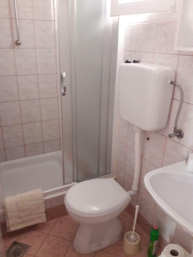 Apartmani Dokoza วีร์ ภายนอก รูปภาพ